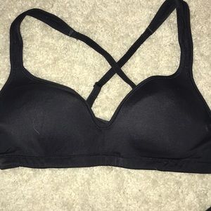 Black sports bra